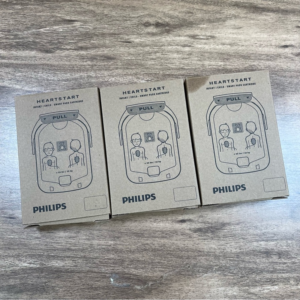 Philips Heartstart Infant Child Smart Pads AED Defibrillator M5072A Lot Of 3‎